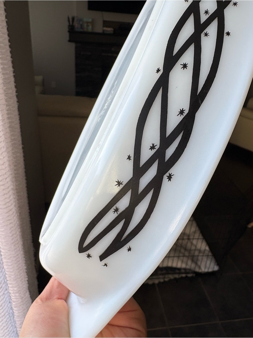 Pyrex Barbed Wire Divided Dish - Picture 4 of 13